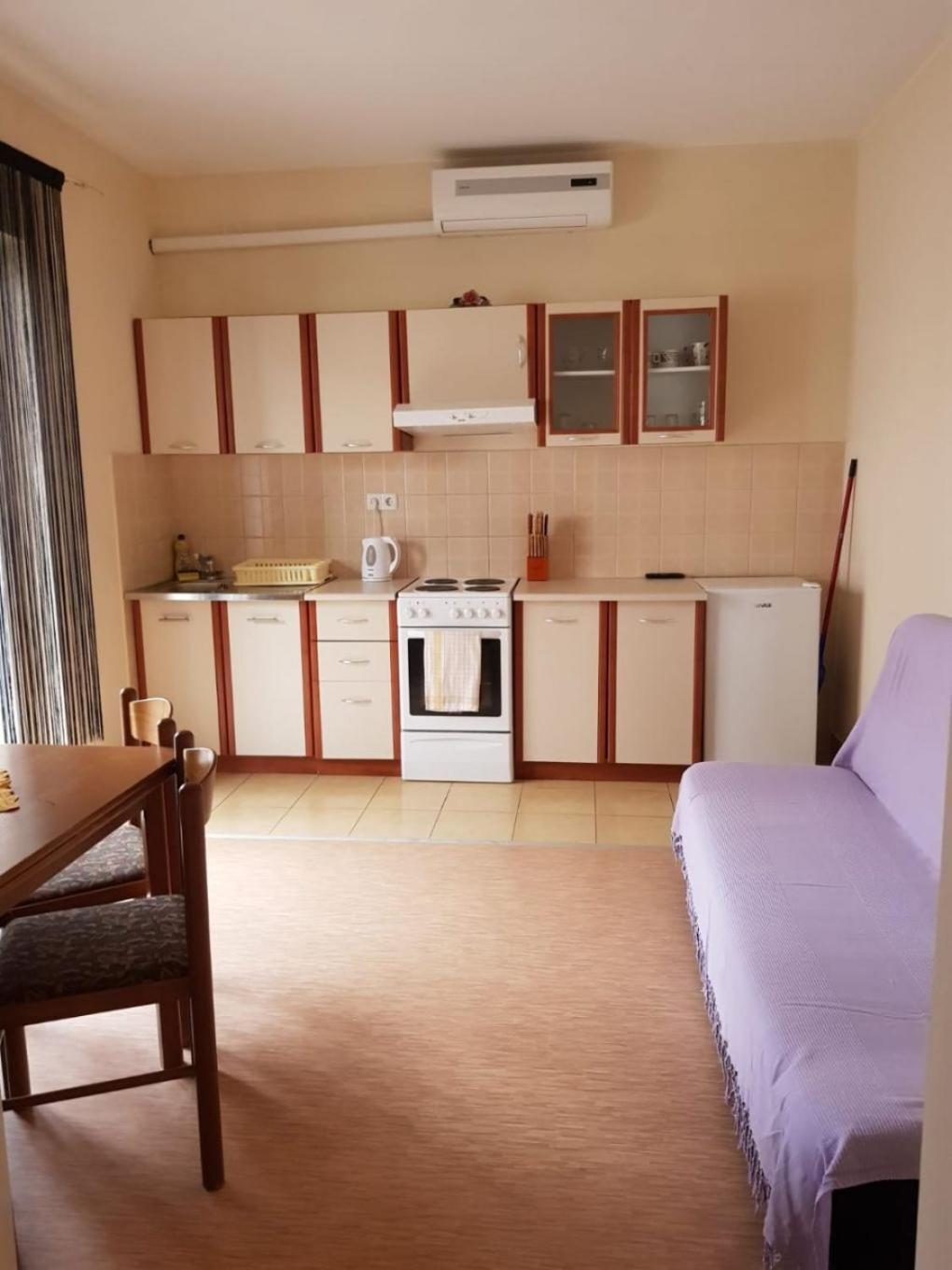 Apartments Mari - Near Sea Лопар Екстер'єр фото