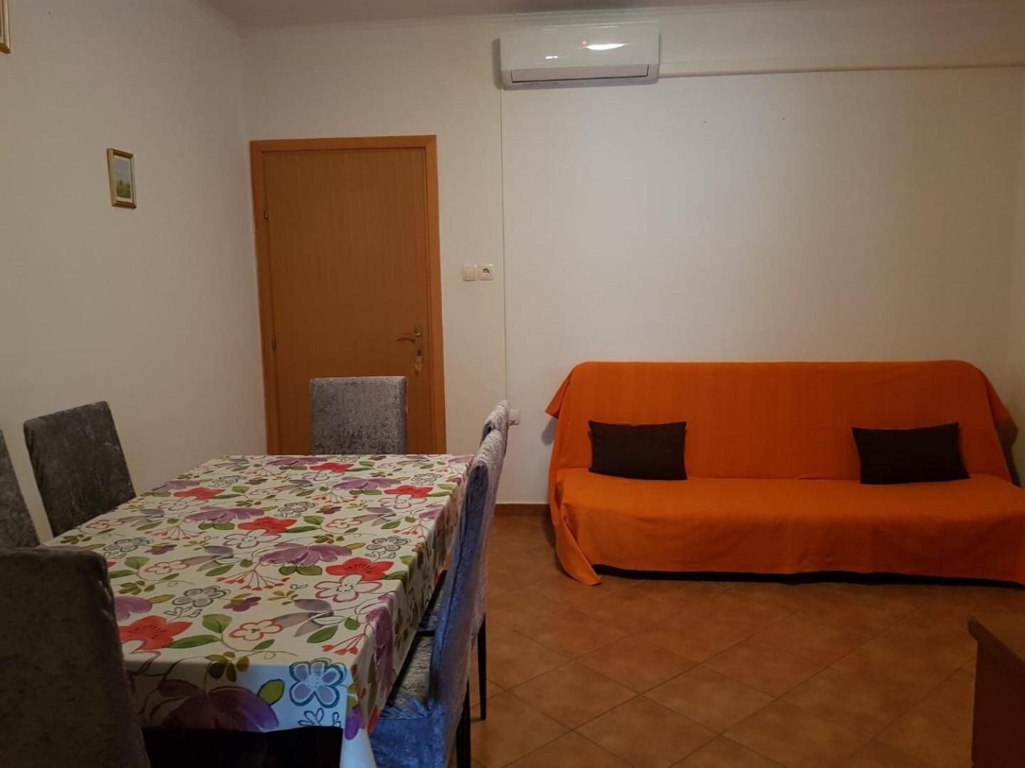 Apartments Mari - Near Sea Лопар Екстер'єр фото